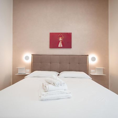 Nazzarooms Napoli Bagian luar foto