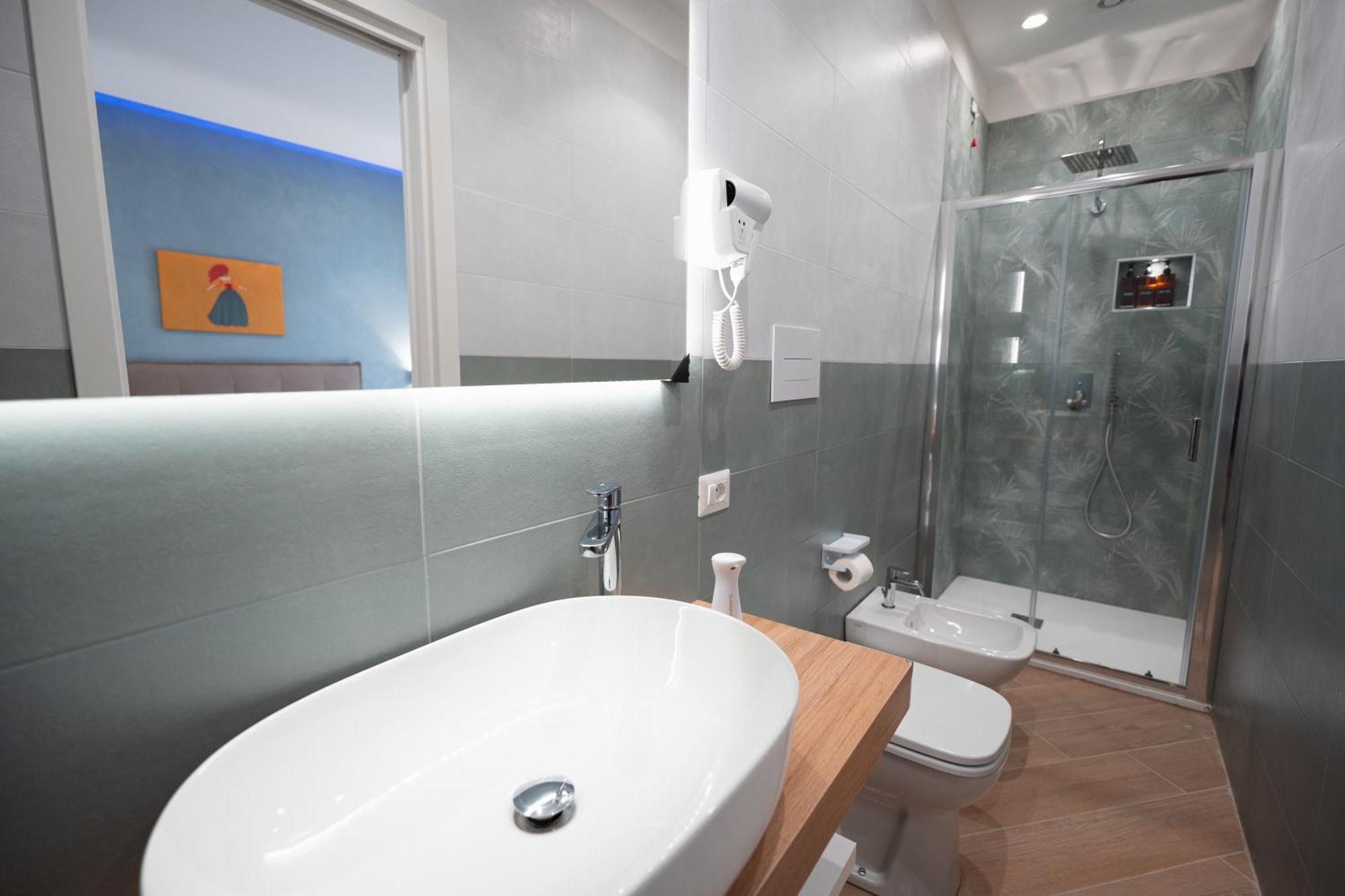 Nazzarooms Napoli Bagian luar foto