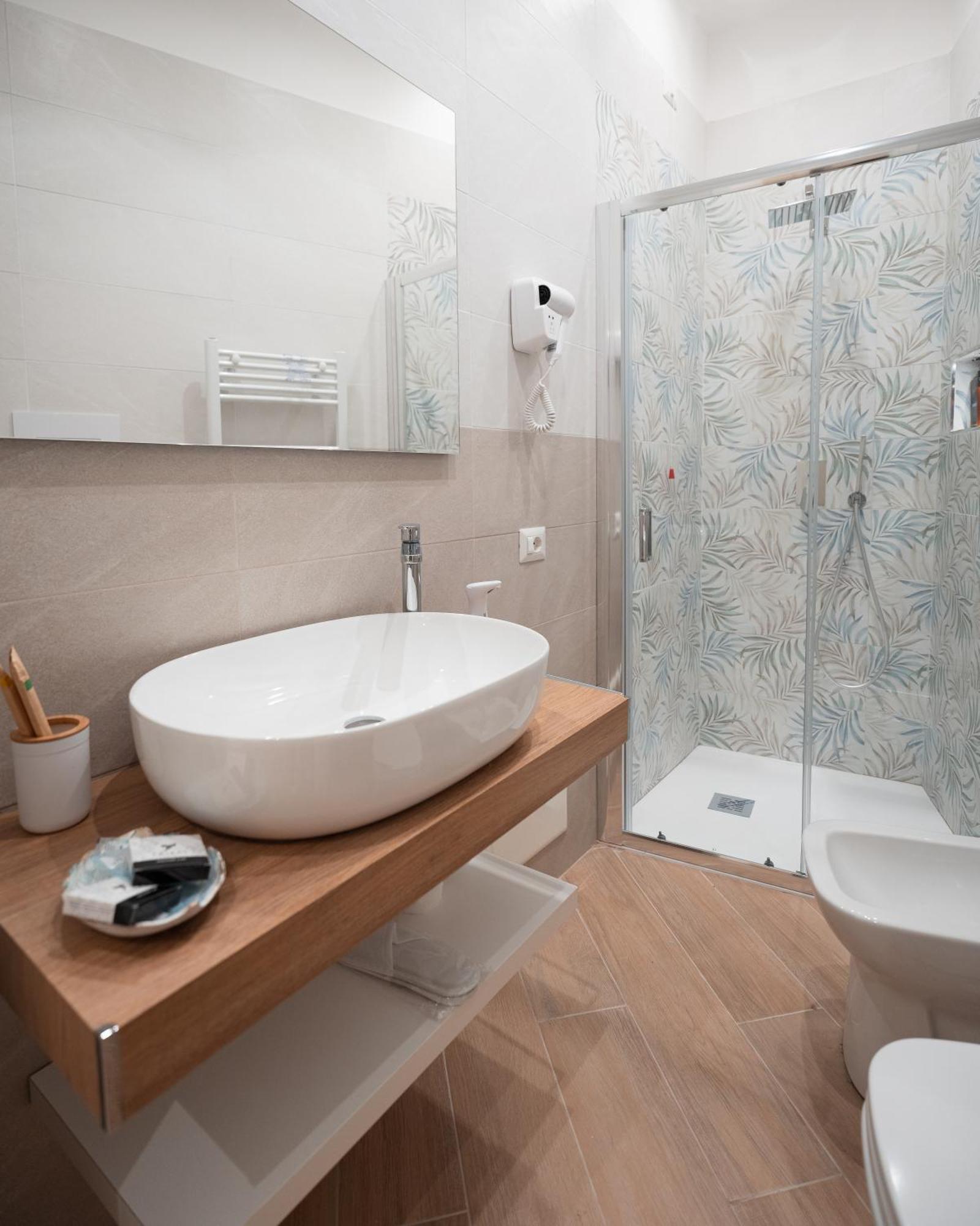 Nazzarooms Napoli Bagian luar foto